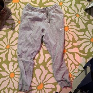 Nike sweatpants L